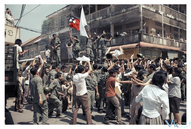 Xem Phim Một Người Con Gái Của Đất Nước Cambuchia Nhớ Lại - First They Killed My Father: A Daughter Of Cambodia Remembers - Vkool.TV - Ảnh 4